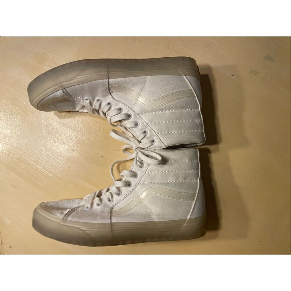 VANS Shoes  - Picture 5 of 6
